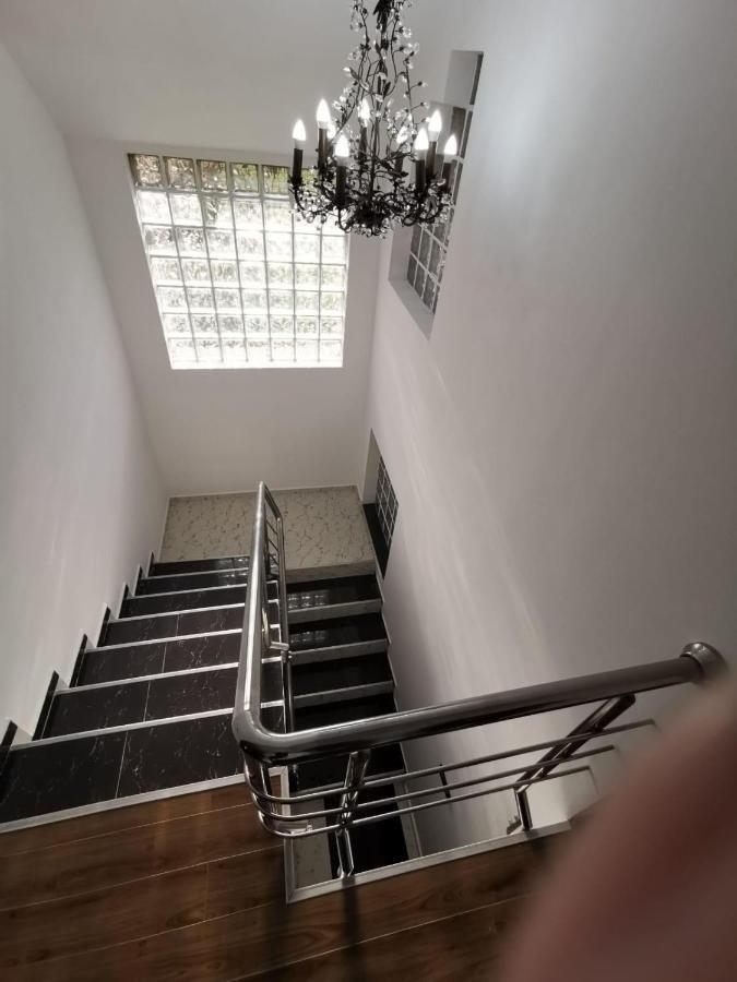 Vila De Vacanta 쿠티에데아게스 외부 사진